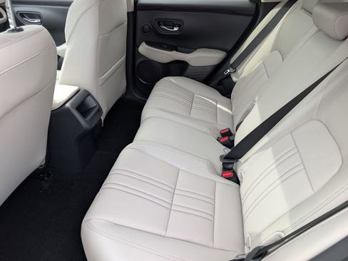 New 2026 Honda HR-V EX-L image 24