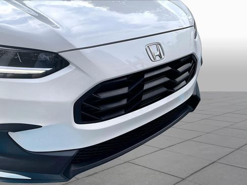 Certified 2024 Honda HR-V Sport image 61
