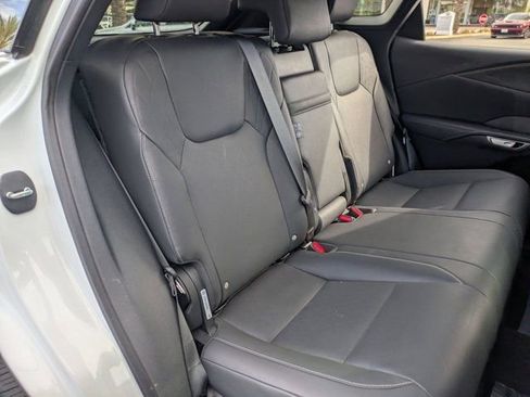 Used 2025 Lexus RX 350 w/ Convenience Package image 32