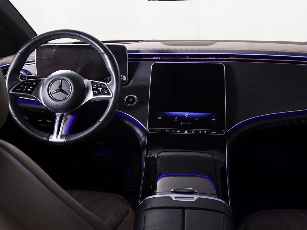 Used 2023 Mercedes-Benz EQE 350+ 4MATIC Sedan image 37