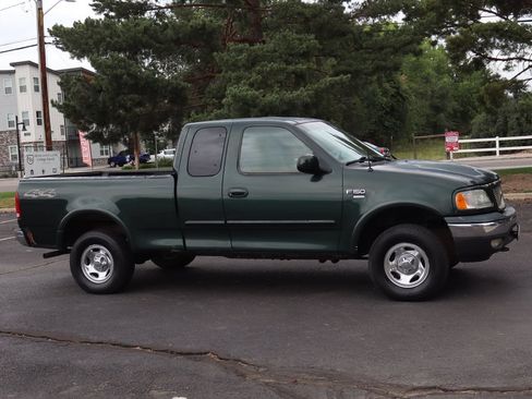 Used 2003 Ford F150 XLT AWD/4WD image 2