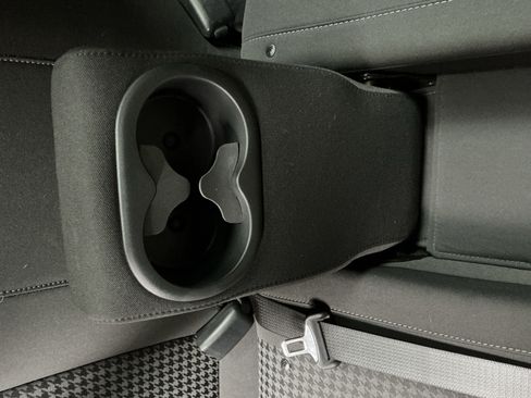 Used 2021 Dodge Challenger R/T w/ Blacktop Package image 29