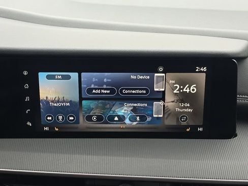 Used 2025 Nissan Murano SV image 31