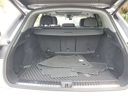 Certified 2025 Audi Q5 Premium Plus w/ Premium Plus AWD/4WD image 15
