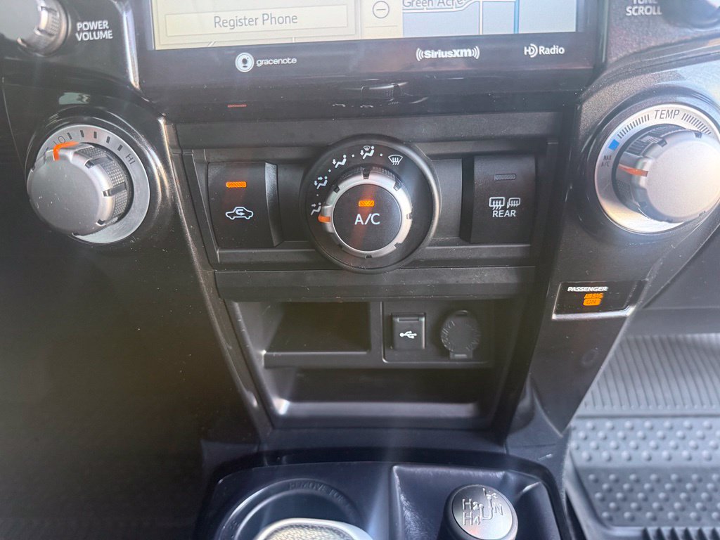 Used 2021 Toyota 4Runner TRD Off-Road Premium w/ Moonroof Package AWD/4WD image 93