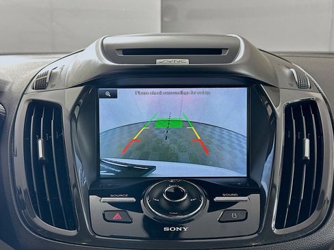 Used 2015 Ford C-MAX SEL w/ Equipment Group 302A image 23