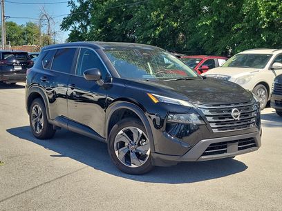 Used 2025 Nissan Rogue SV