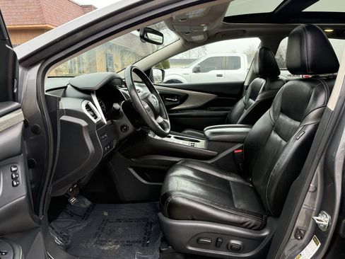 Used 2018 Nissan Murano Platinum image 11