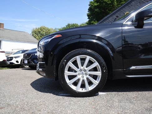 Used 2016 Volvo XC90 T6 Inscription w/ Vision Package AWD/4WD image 9