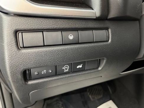 New 2026 Nissan Rogue SV FWD image 30