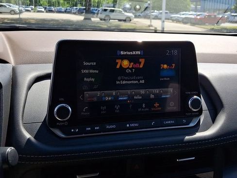 Used 2023 Nissan Rogue SV FWD image 18