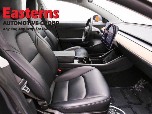 Used 2019 Tesla Model 3 Long Range image 21