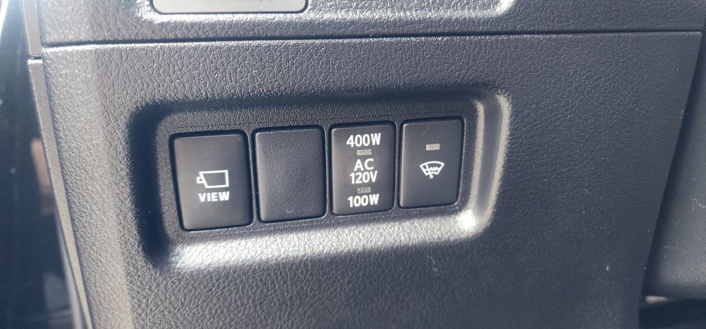Used 2024 Toyota 4Runner Limited RWD image 28