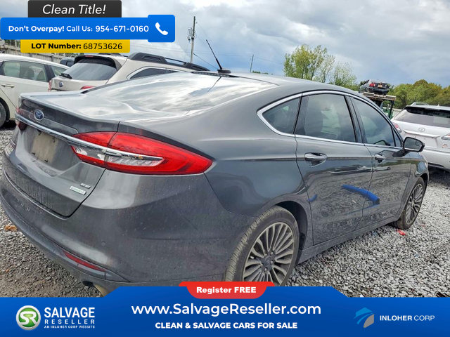 Used 2017 Ford Fusion SE w/ Fusion SE Technology Package FWD image 4
