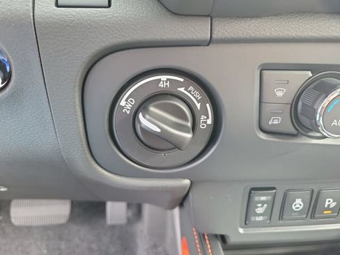 New 2026 Nissan Frontier PRO-4X w/ Pro Premium Package AWD/4WD image 31
