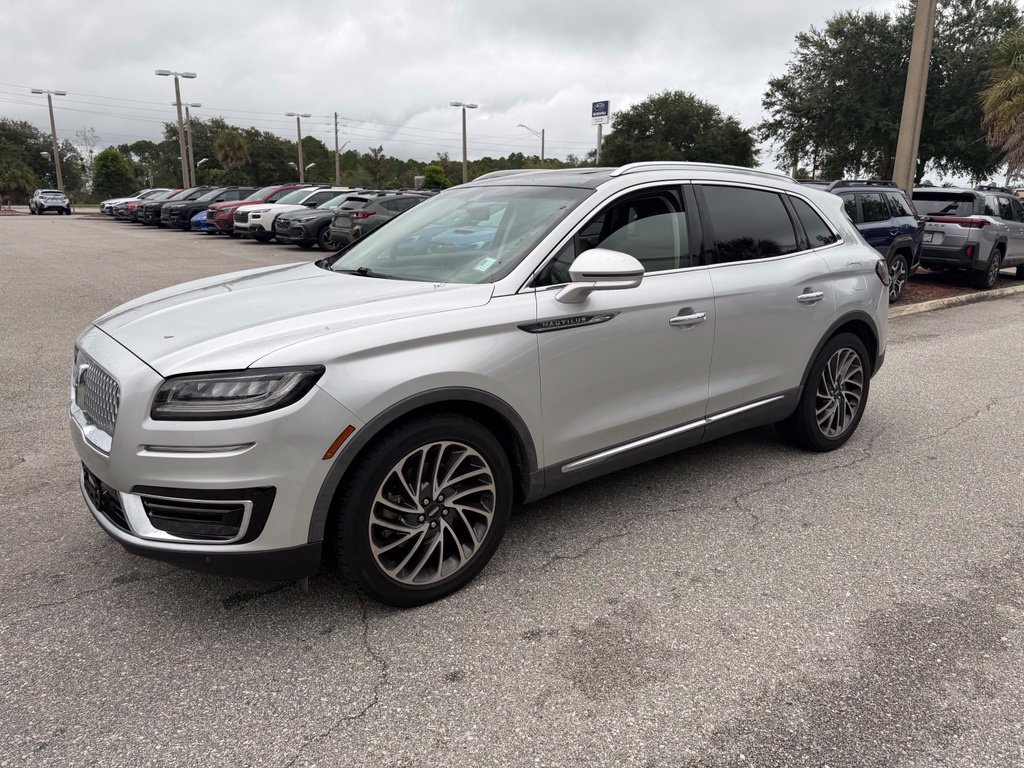 Used 2019 Lincoln Nautilus Reserve FWD image 11