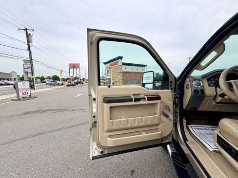 Used 2008 Ford F350 Lariat AWD/4WD image 17