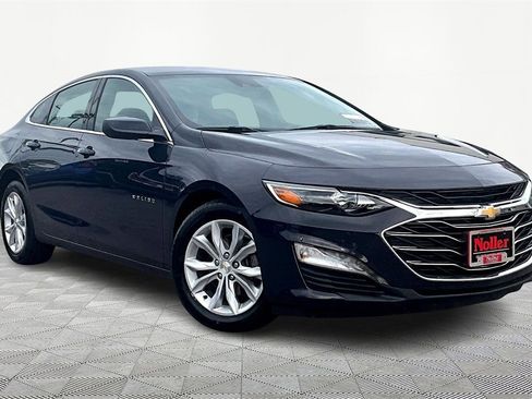 Used 2025 Chevrolet Malibu LT image 12