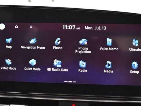 Used 2024 Hyundai Elantra Limited FWD image 32