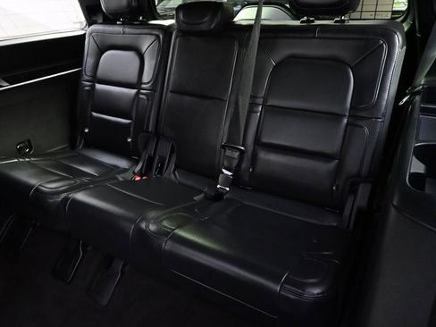 Used 2023 Lincoln Navigator Reserve image 22