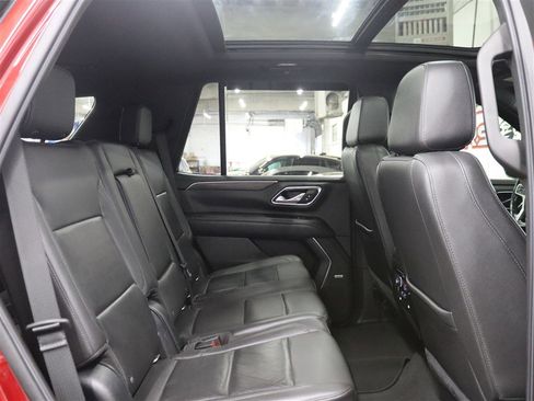 Used 2021 Chevrolet Tahoe LT AWD/4WD image 24