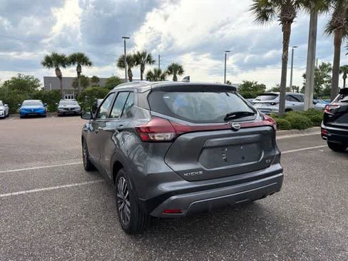 Used 2023 Nissan Kicks SV FWD image 22
