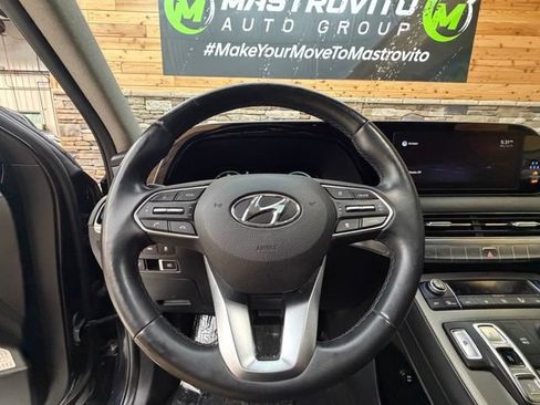 Used 2022 Hyundai Palisade Limited AWD/4WD image 19