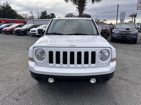 Used 2013 Jeep Patriot Sport FWD image 2