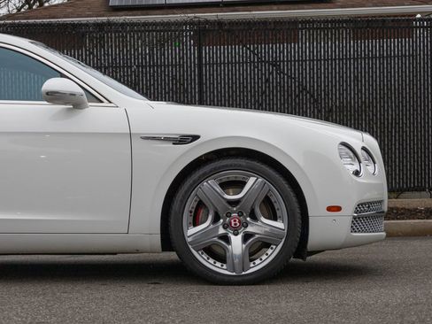 Used 2015 Bentley Flying Spur V8 AWD/4WD image 17