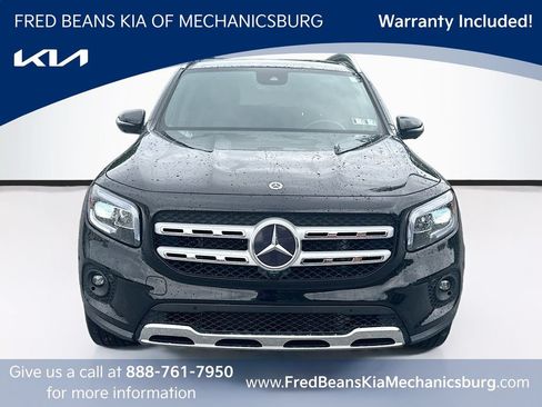 Used 2022 Mercedes-Benz GLB 250 4MATIC w/ Premium Package Lite image 2