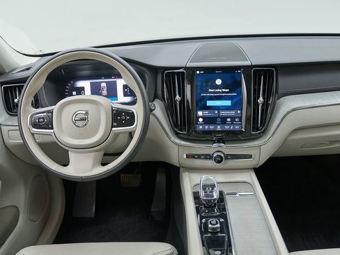 Certified 2023 Volvo XC60 B6 Ultimate w/ Protection Package Premier AWD/4WD image 24