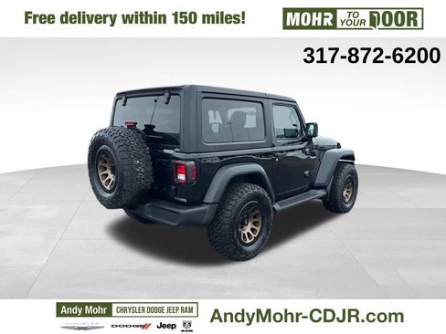 Used 2023 Jeep Wrangler Sport S image 7