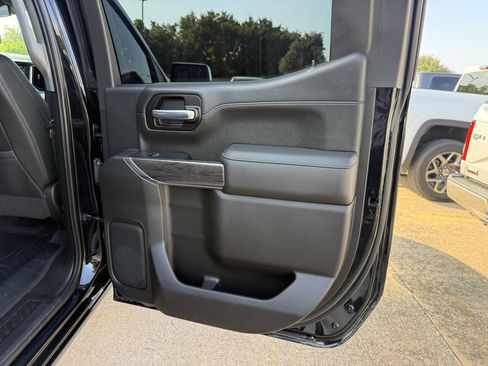 Used 2021 Chevrolet Silverado 1500 LTZ w/ LPO, Dark Essentials Package AWD/4WD image 16