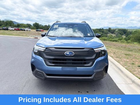 Certified 2025 Subaru Forester w/ Convenience Package #1 AWD/4WD image 2