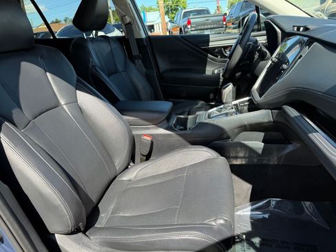 Used 2024 Subaru Outback Touring AWD/4WD image 29