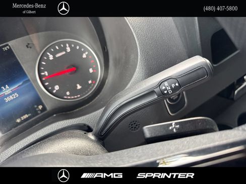 Used 2025 Mercedes-Benz Sprinter 2500 image 32