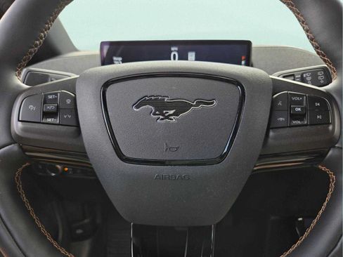 Used 2022 Ford Mustang Mach-E GT AWD/4WD image 33