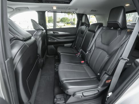 Used 2025 INFINITI QX60 Luxe image 32