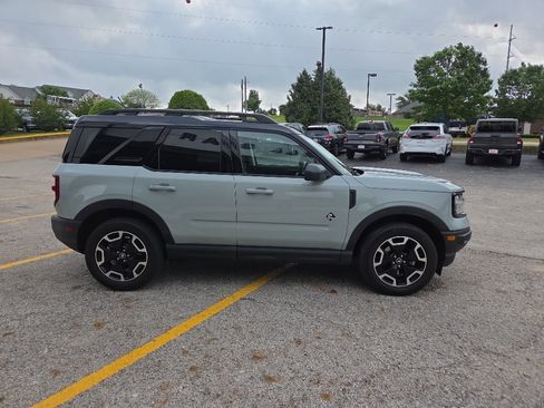 Used 2022 Ford Bronco Sport Outer Banks w/ Tech Package image 4