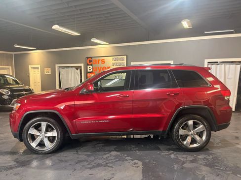 Used 2014 Jeep Grand Cherokee Laredo w/ Quick Order Package 23E AWD/4WD image 3