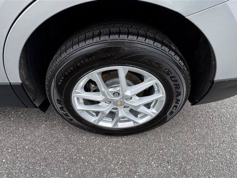 Used 2022 Chevrolet Equinox LT w/ Driver Convenience Package FWD image 27