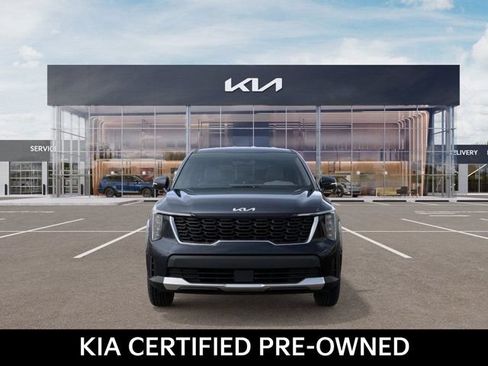 Certified 2026 Kia Sorento LX FWD image 2