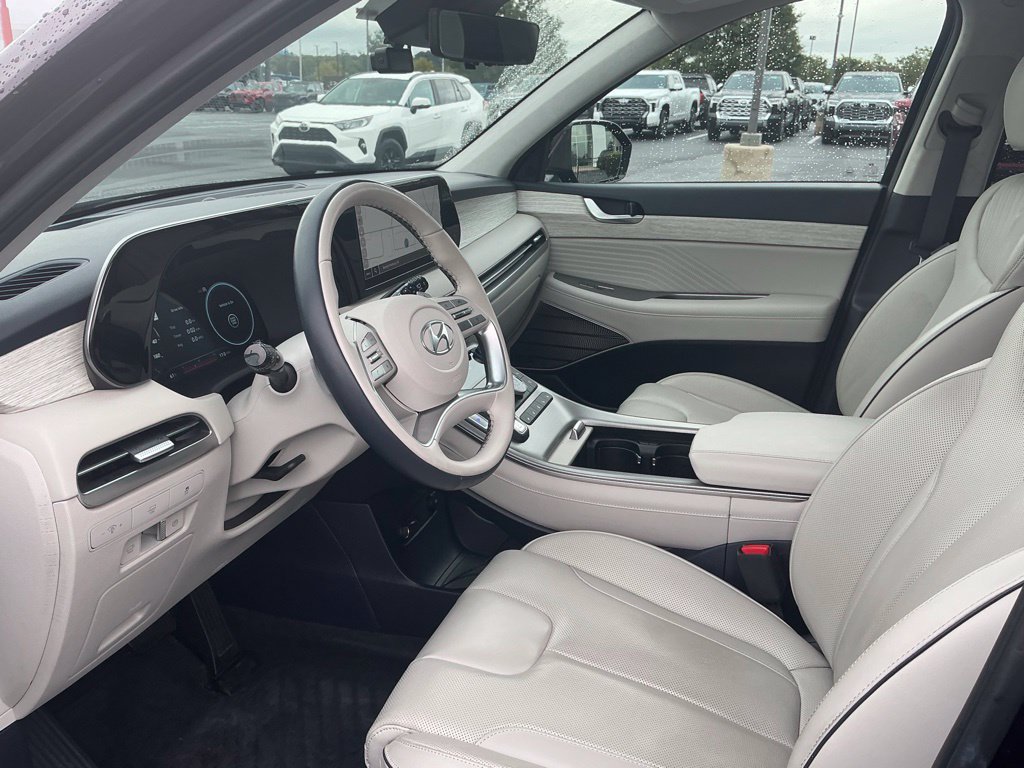 Certified 2025 Hyundai Palisade Calligraphy AWD/4WD image 18