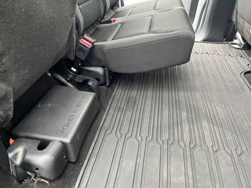 Used 2022 Ford F150 XLT w/ Equipment Group 302A High image 18