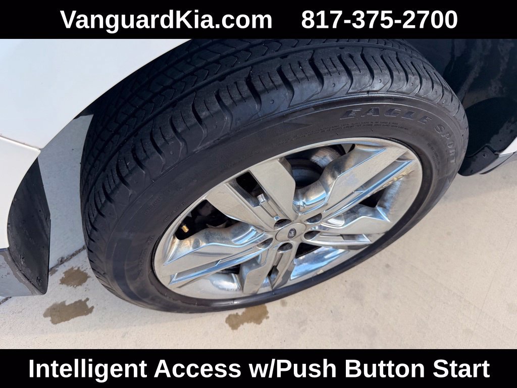 Used 2013 Ford Edge Limited FWD image 10