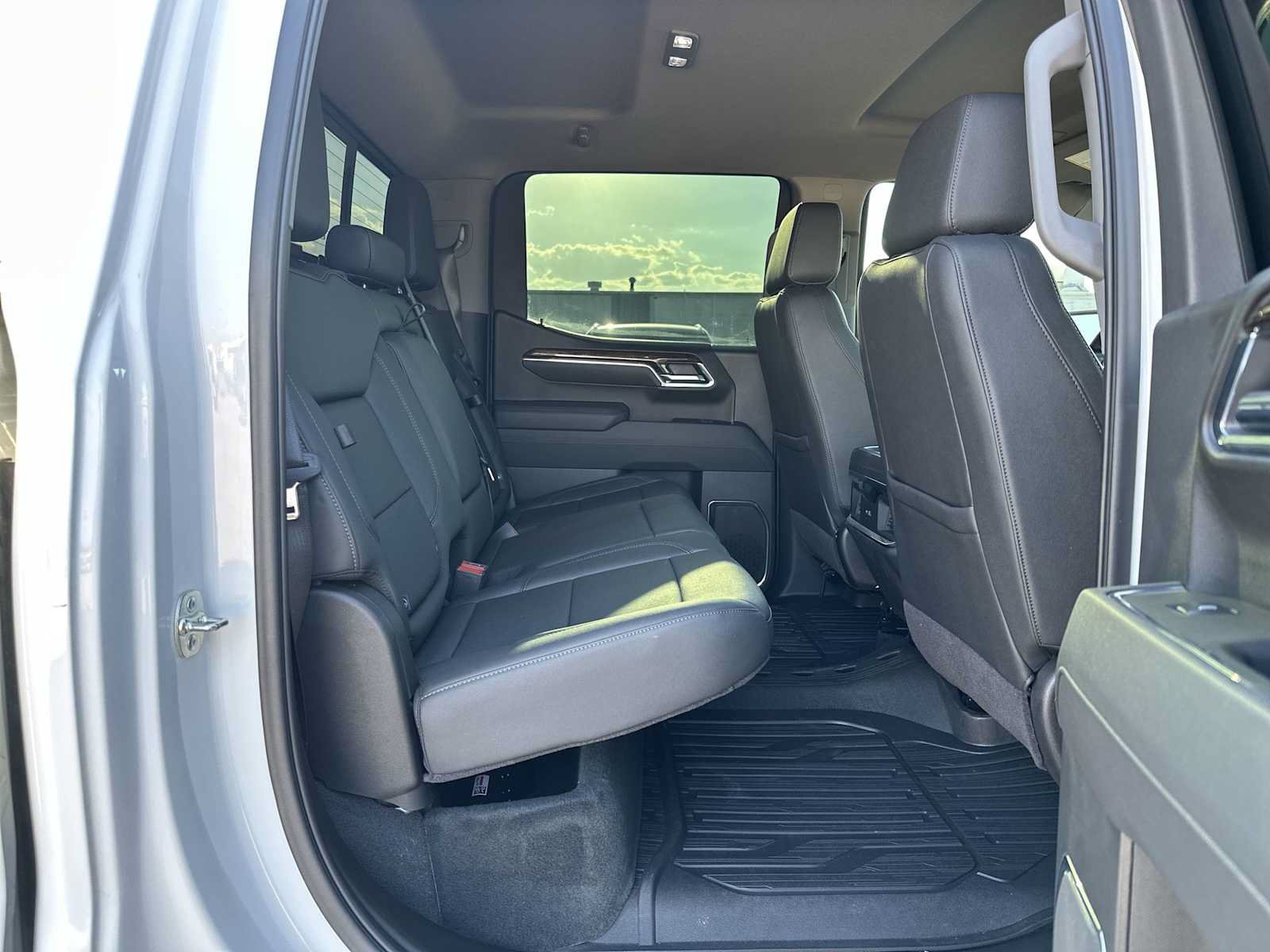 Used 2025 GMC Sierra 1500 Elevation w/ Elevation Premium Package RWD image 21