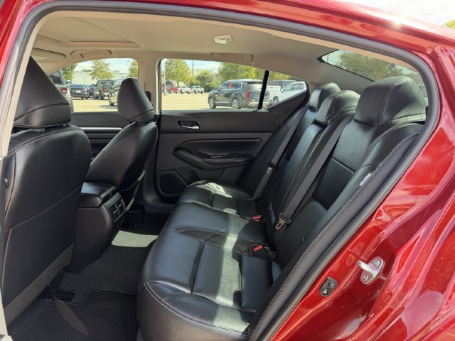 Used 2023 Nissan Altima 2.5 SL FWD image 27