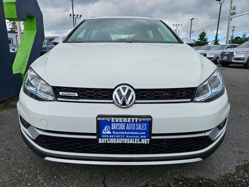 Used 2017 Volkswagen Golf Alltrack S AWD/4WD image 7