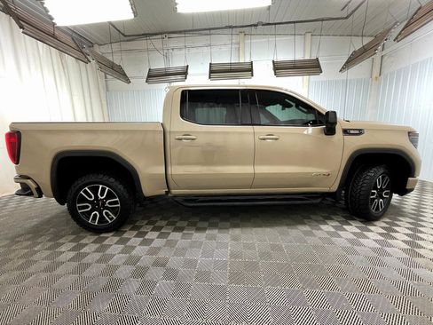 Certified 2022 GMC Sierra 1500 AT4 w/ AT4 Premium Package image 26