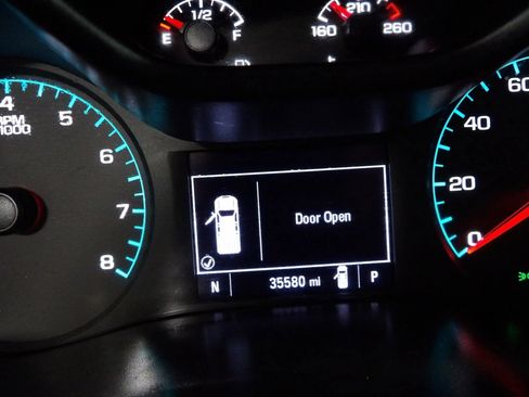 Used 2022 Chevrolet Colorado LT w/ Fleet Safety Package image 22